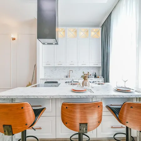 City Center 2 Bedroom Escape