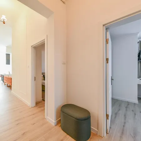 City Center 2 Bedroom Escape
