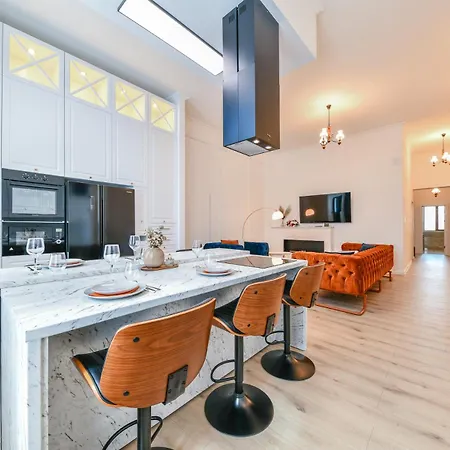 City Center 2 Bedroom Escape Lägenhet Cluj-Napoca